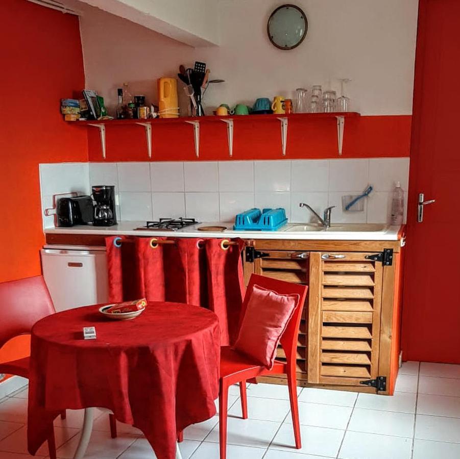 Mangoplaya Villa Deshaies Kamer foto